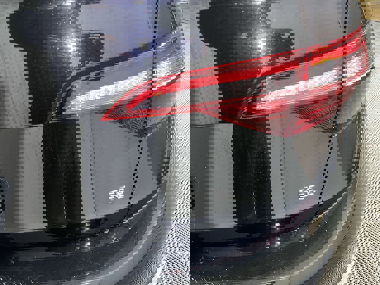 Used 2024 Volkswagen Jetta SE image 12