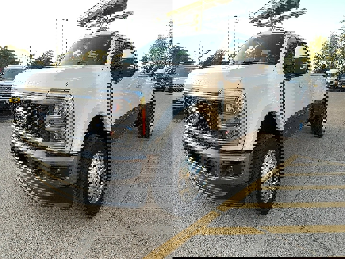 Used 2023 Ford F450 King Ranch w/ FX4 Off-Road Package image 4