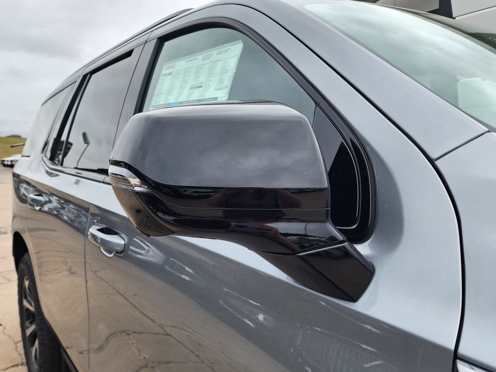 New 2026 GMC Yukon AT4 image 11