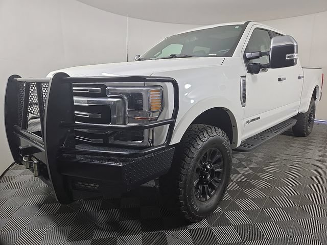 Used 2022 Ford F250 Platinum w/ Tremor Off-Road Package AWD/4WD image 2