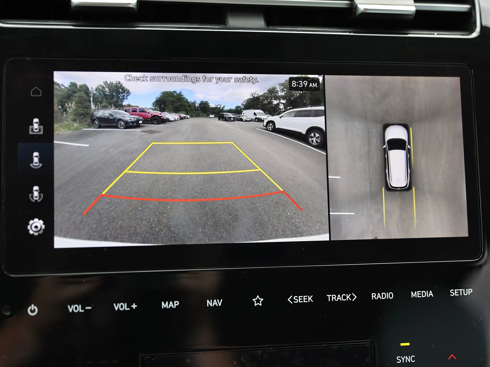 Certified 2023 Hyundai Tucson Limited AWD/4WD image 34
