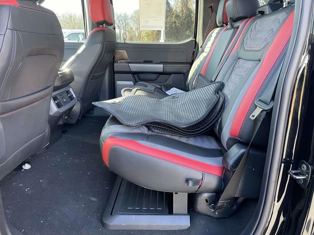 New 2025 Ford F250 Lariat w/ Lariat Ultimate Package image 28