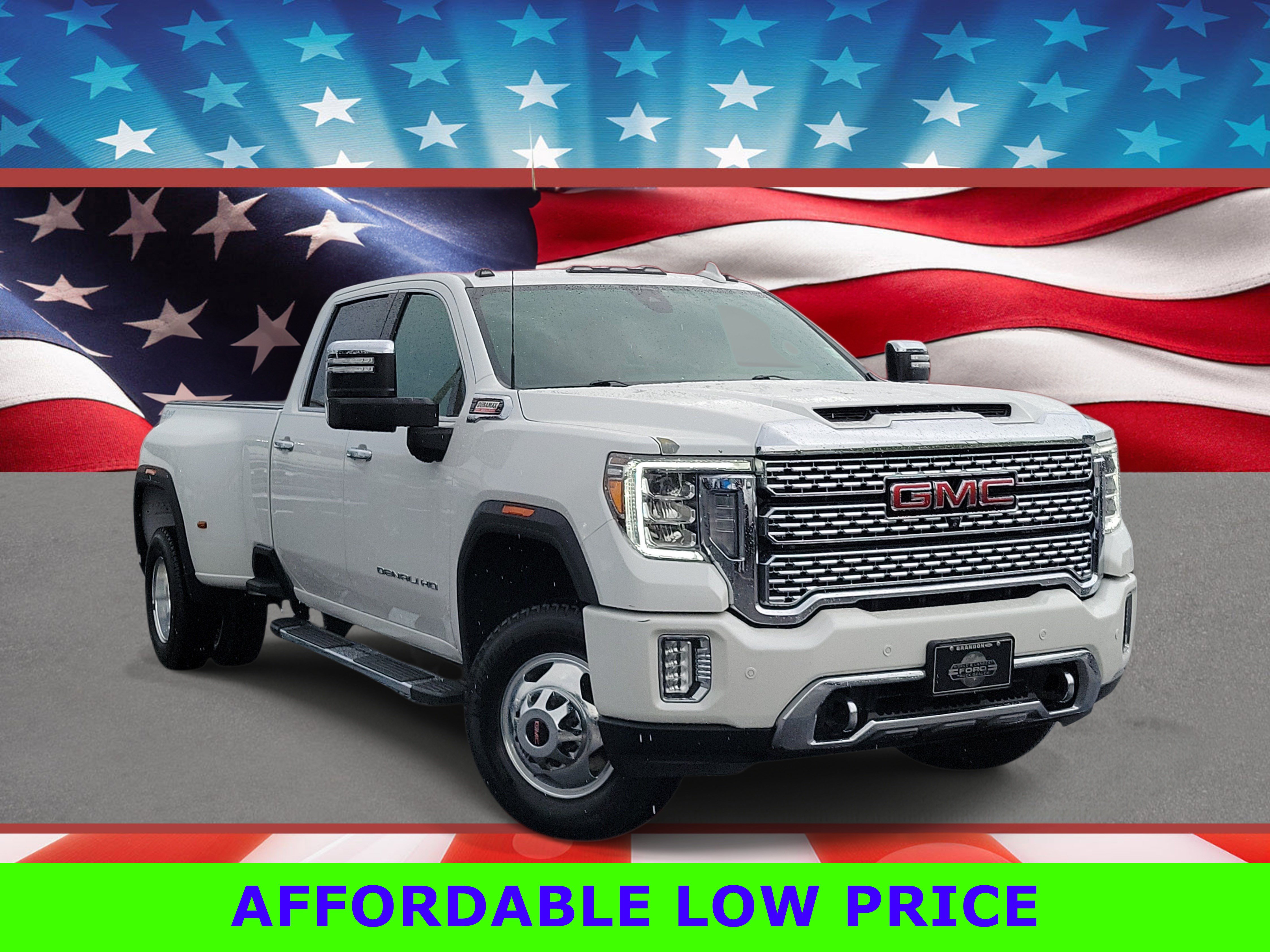 Used 2022 GMC Sierra 3500 Denali w/ Denali Ultimate Package AWD/4WD image 1