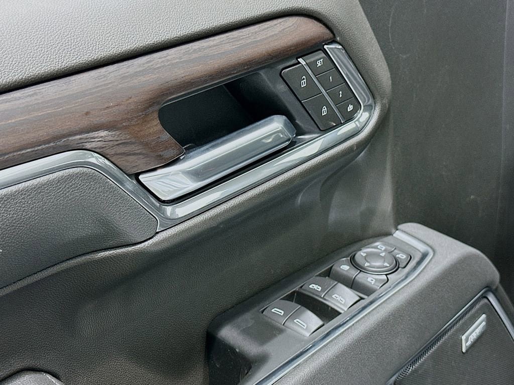 New 2026 GMC Sierra 1500 SLT RWD image 20