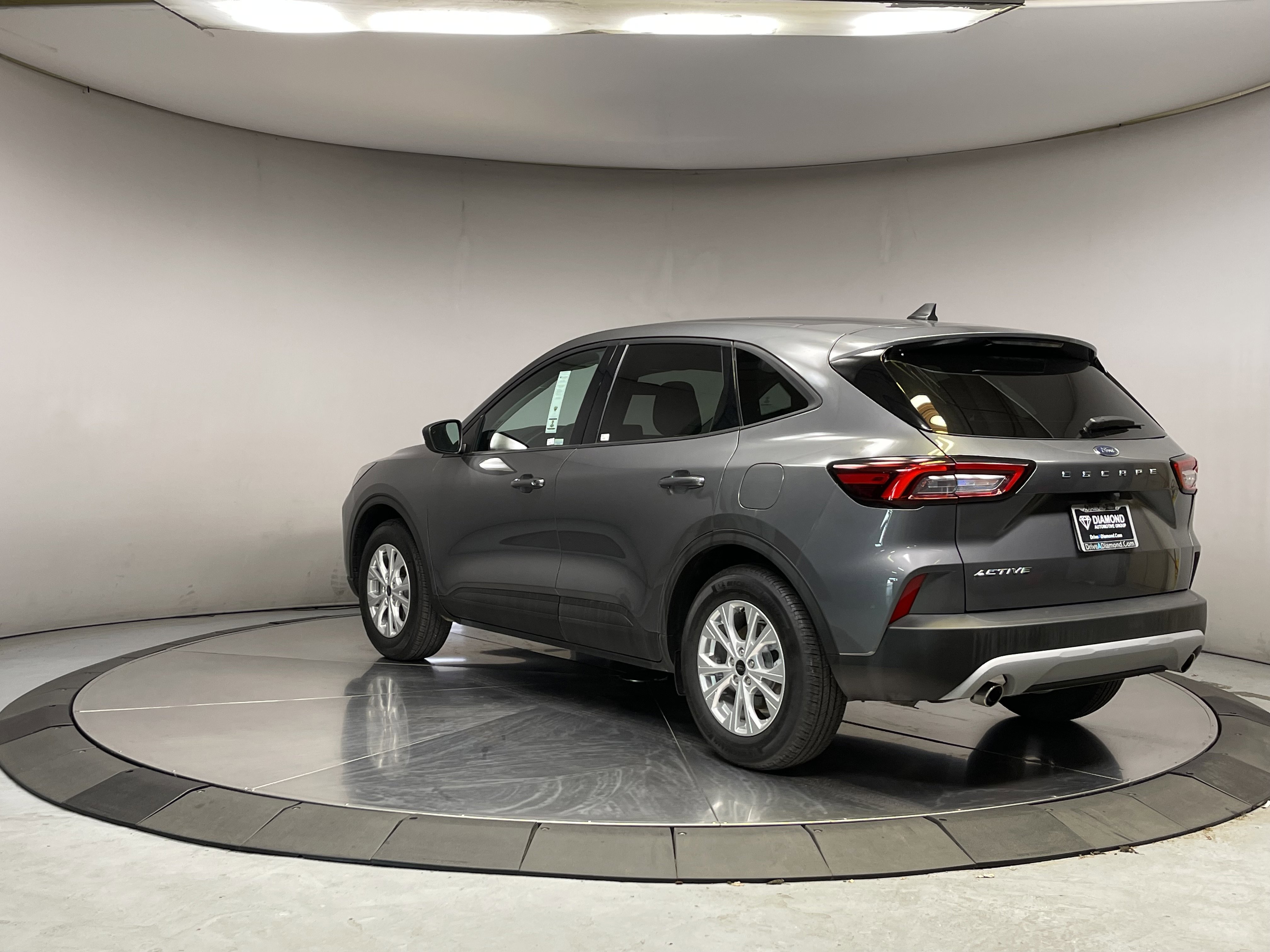 Used 2025 Ford Escape Active image 5