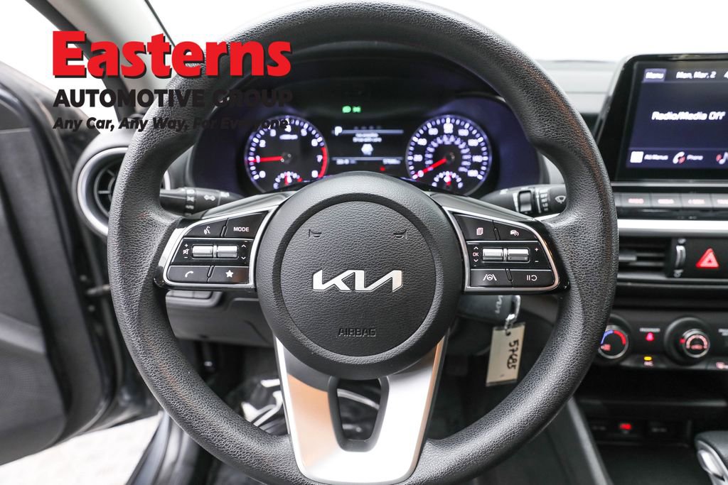 Used 2023 Kia Forte LXS image 10