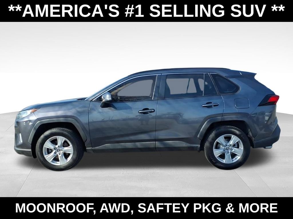 Used 2019 Toyota RAV4 XLE w/ Convenience Package FWD image 5