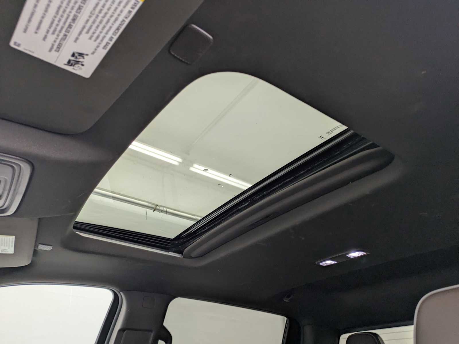 Used 2025 GMC Sierra 2500 Denali w/ Denali Reserve Package image 21