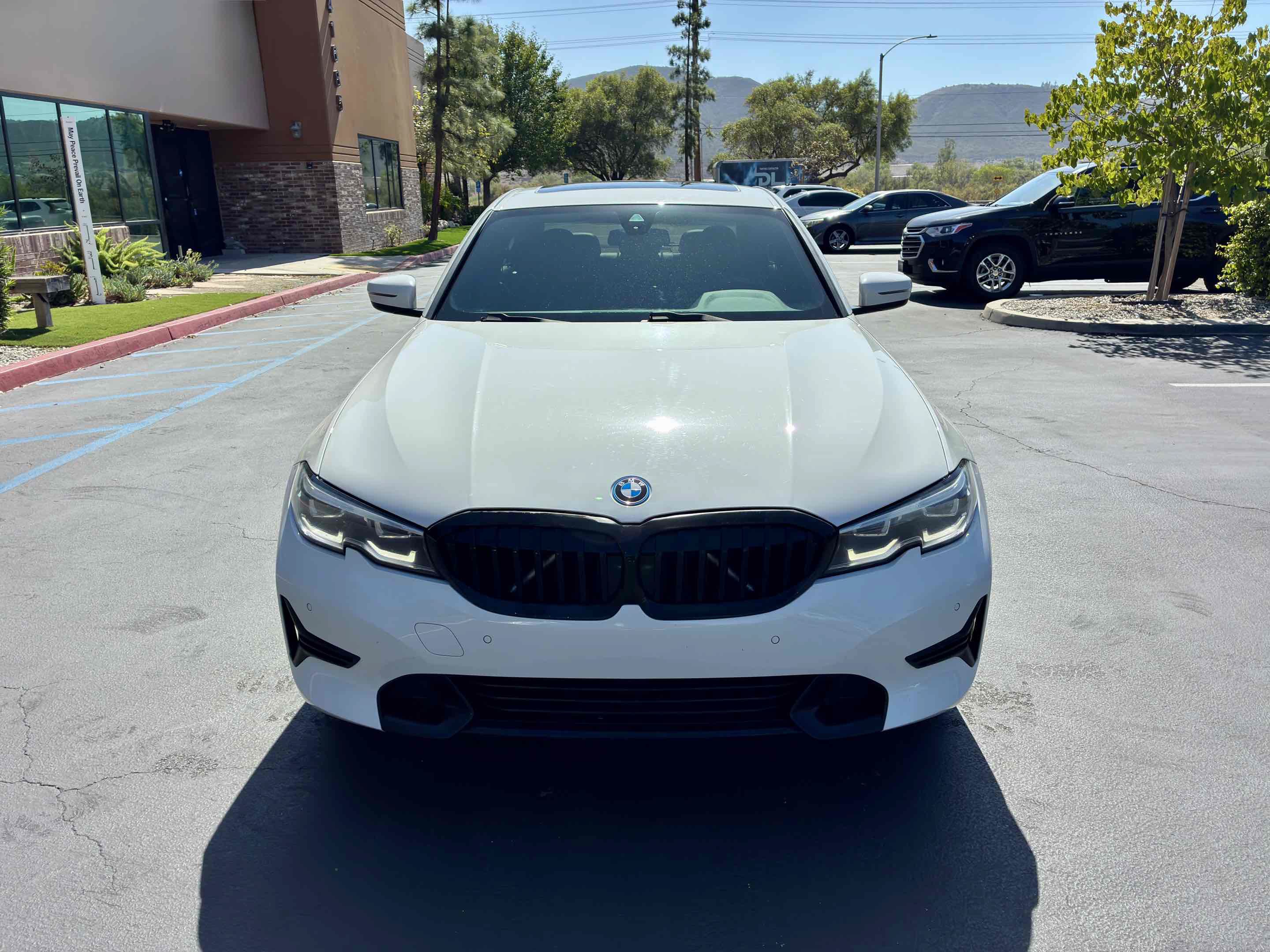 Used 2022 BMW 330e w/ Driving Assistance Package RWD image 5