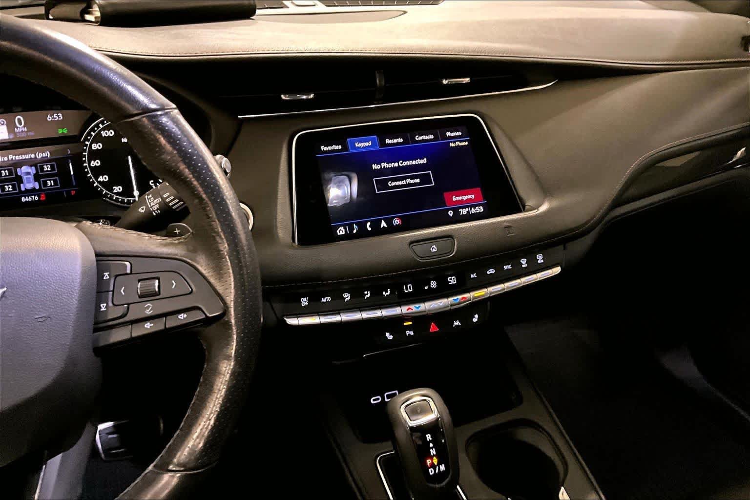 Used 2019 Cadillac XT4 Sport w/ Cold Weather Package FWD image 7
