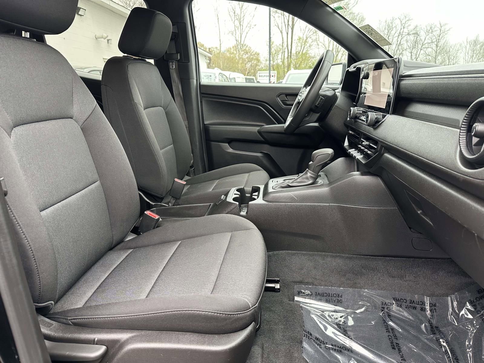 Certified 2024 Chevrolet Colorado W/T image 26