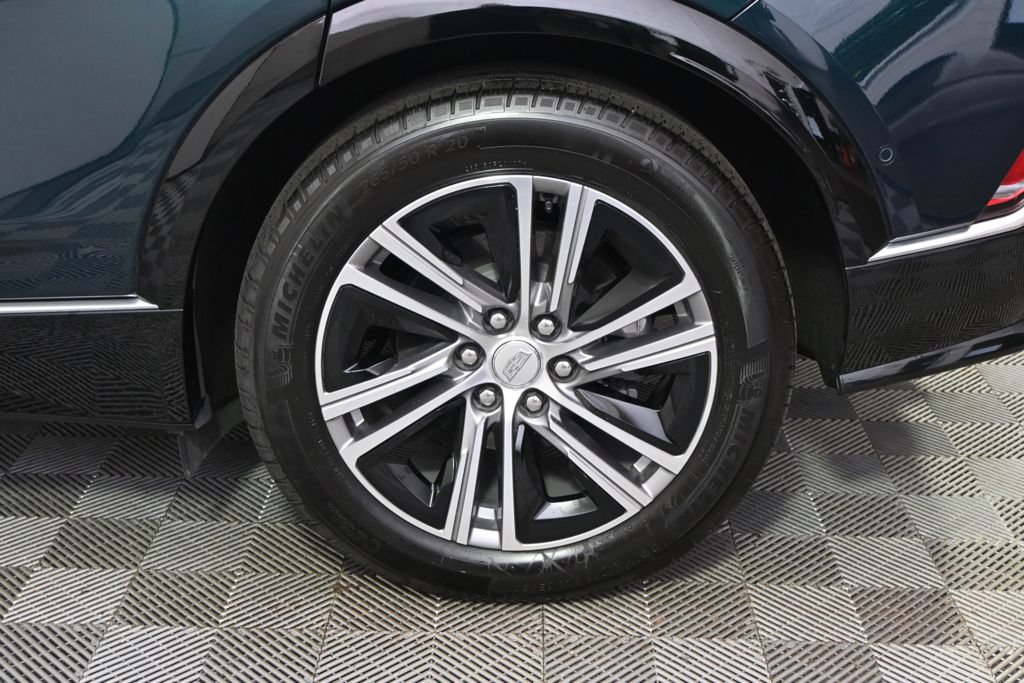 New 2026 Cadillac Lyriq Premium Luxury w/ LPO, Floor Liner Package AWD/4WD image 20