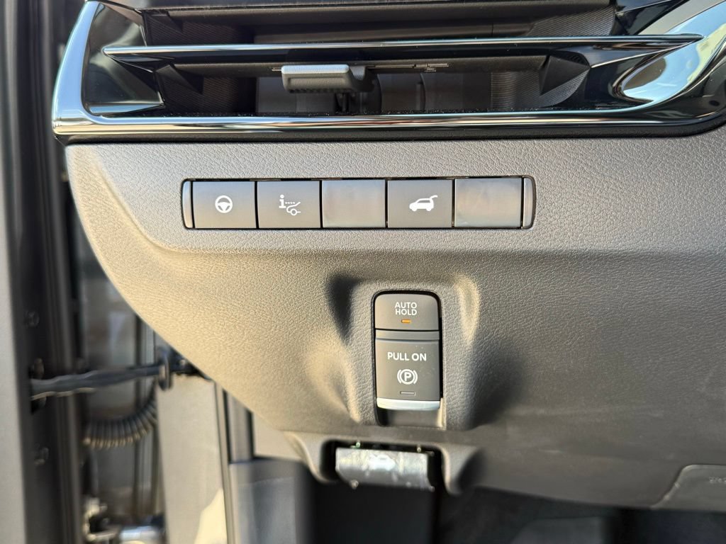New 2026 Nissan Murano Platinum w/ Cargo Package AWD/4WD image 14