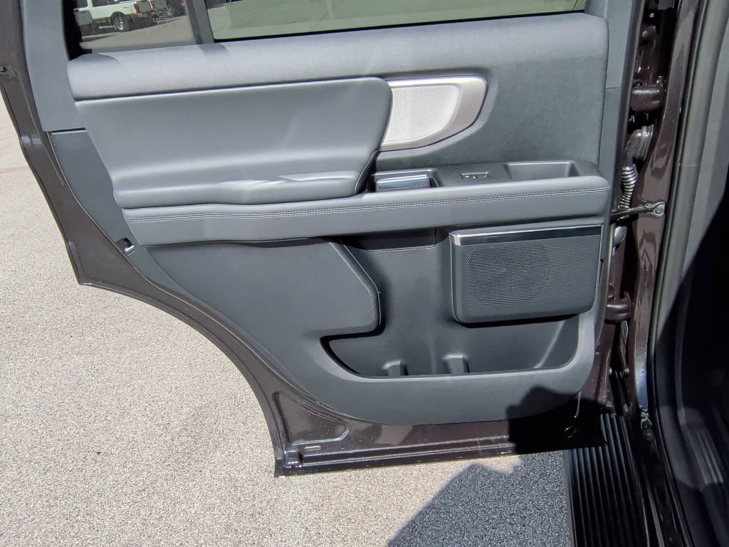 New 2026 Ford Expedition Active RWD image 34