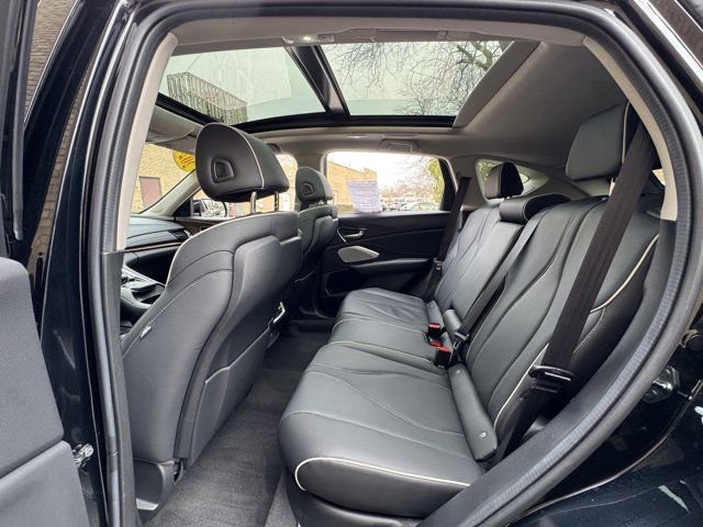 Used 2024 Acura RDX SH-AWD w/ Advance Package image 23