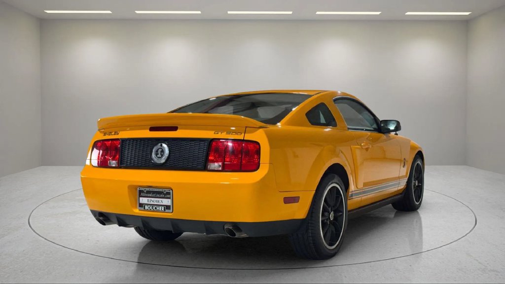Used 2007 Ford Mustang Shelby GT500 RWD image 3