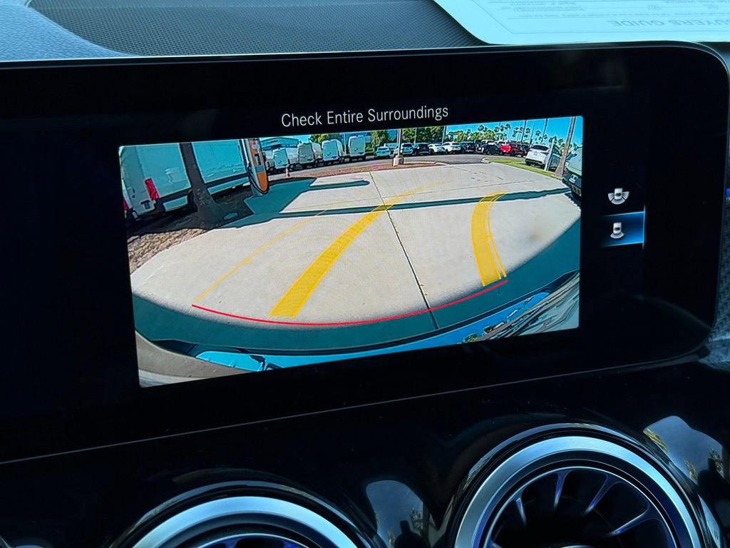 Certified 2022 Mercedes-Benz GLB 250 image 6