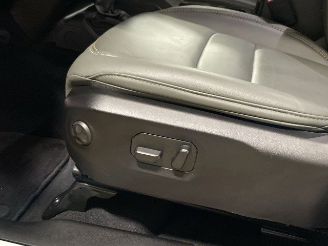 Used 2024 Jeep Gladiator Mojave w/ Convenience Group image 13