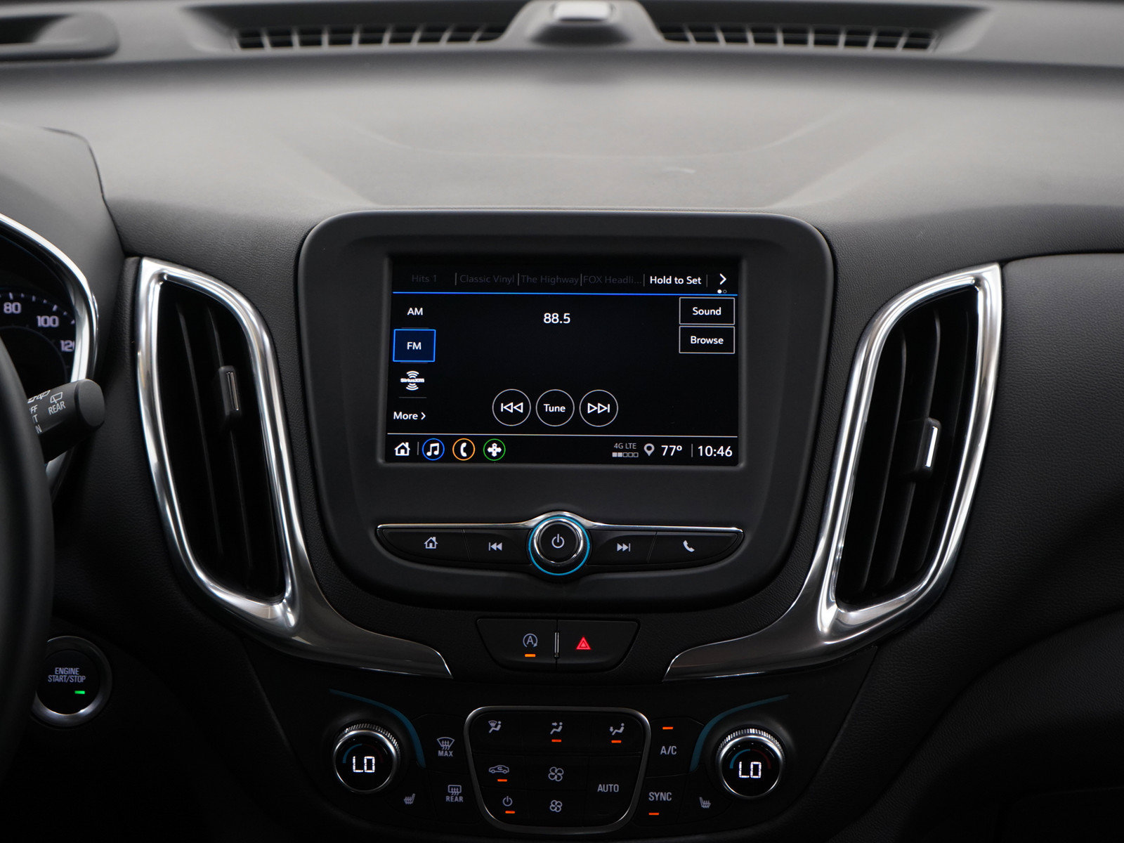 Used 2024 Chevrolet Equinox LT FWD image 15