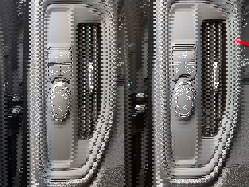 New 2026 Chevrolet Silverado 1500 Custom image 32