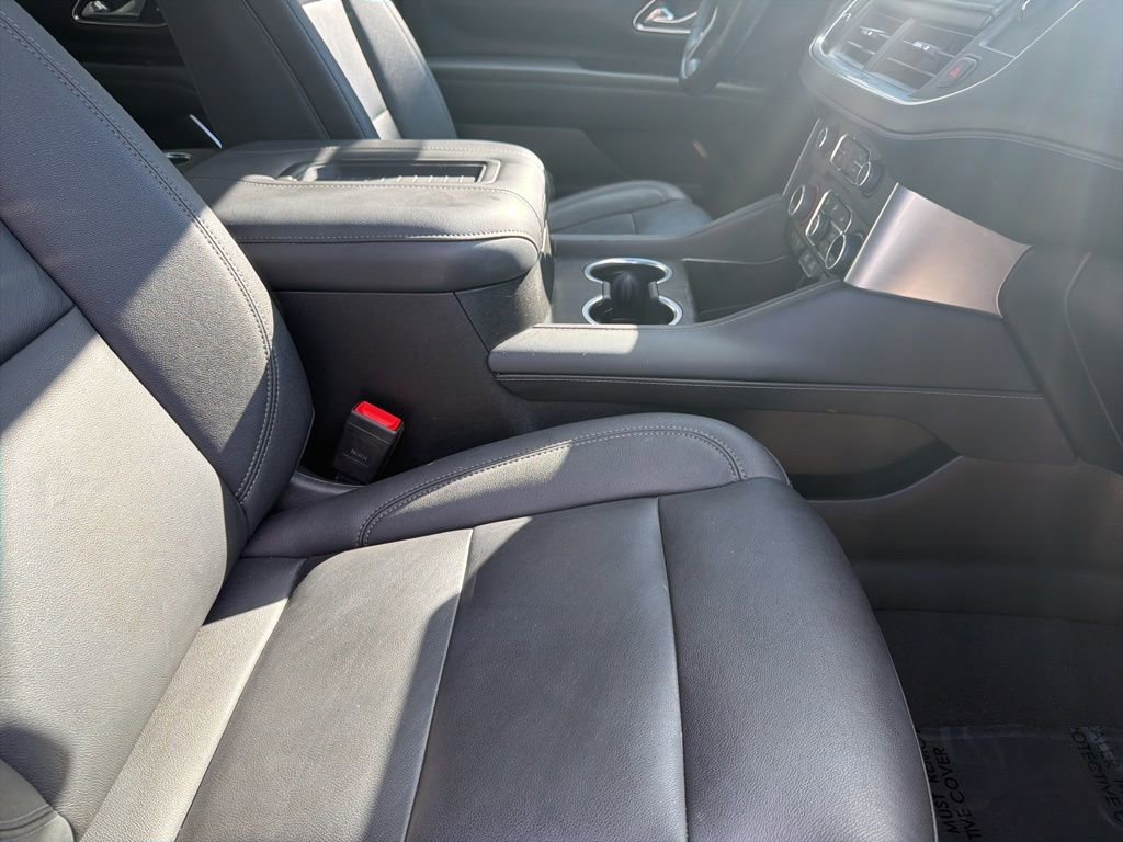 Used 2023 Chevrolet Tahoe LT w/ Luxury Package image 33