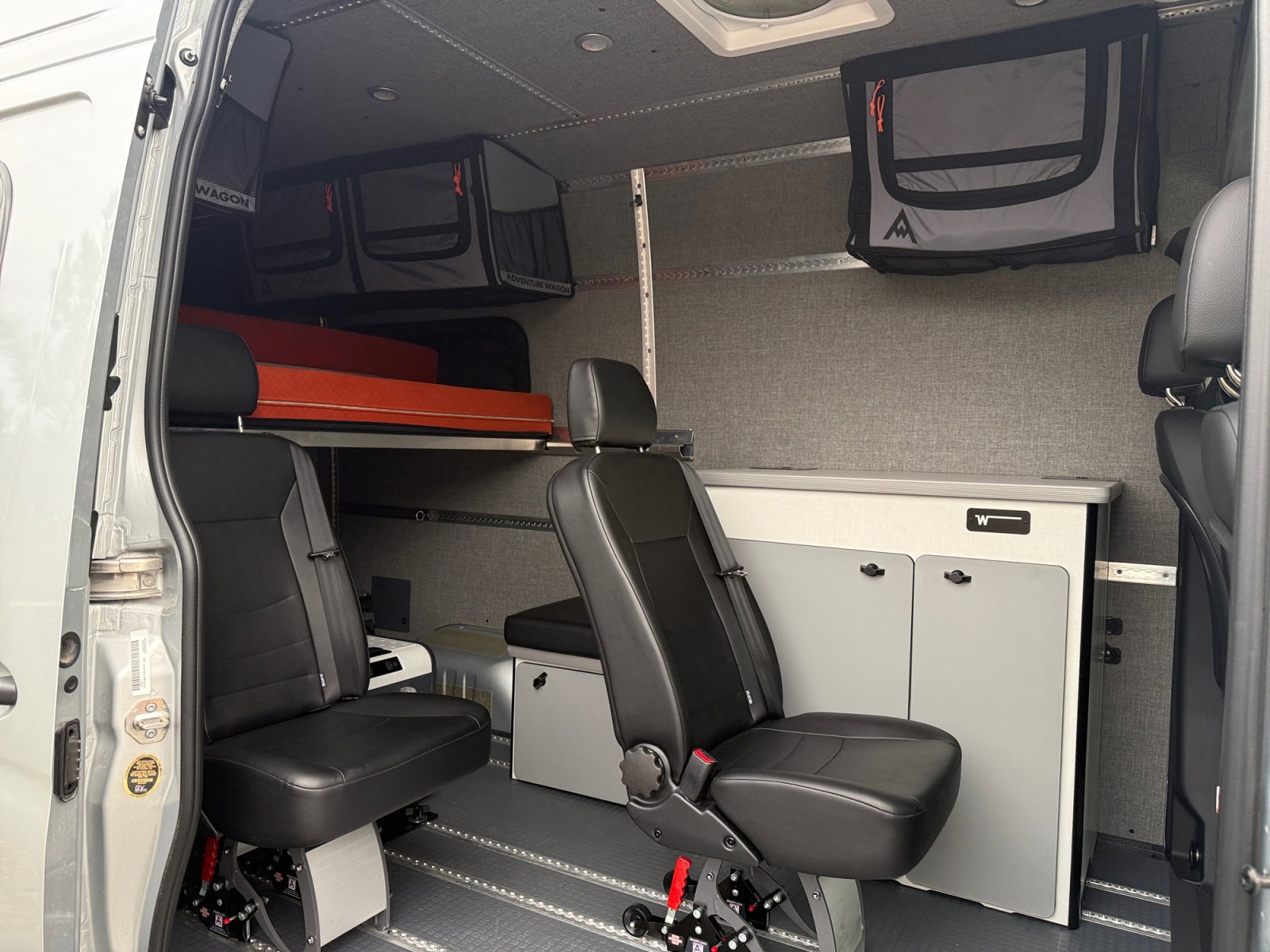 Used 2024 Mercedes-Benz Sprinter 144 Cargo image 20