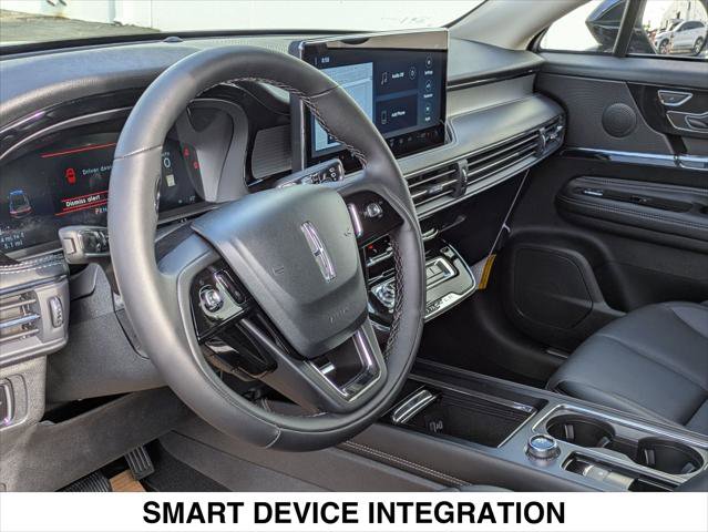 New 2025 Lincoln Corsair Premiere w/ Equipment Group 101A image 7