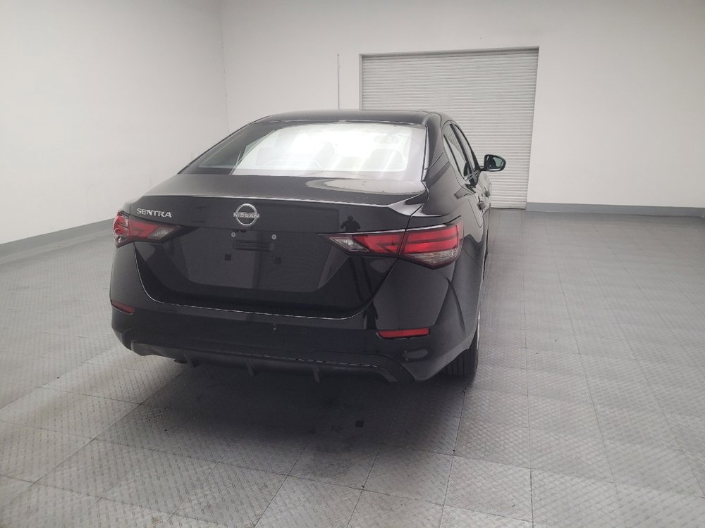 Used 2024 Nissan Sentra S image 7