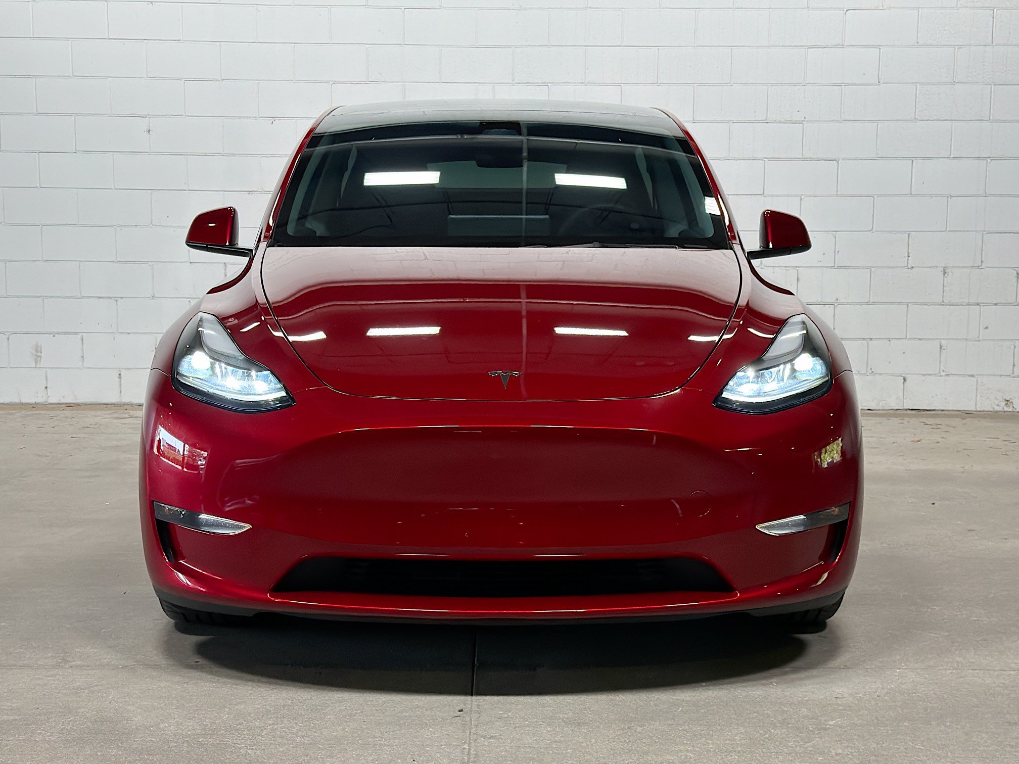 Used 2024 Tesla Model Y Performance AWD/4WD image 9
