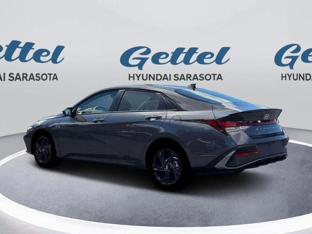 New 2026 Hyundai Elantra Sport image 4