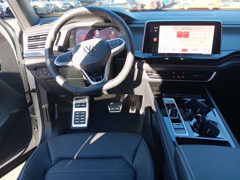 New 2025 Volkswagen Atlas Cross Sport SEL R-Line image 13