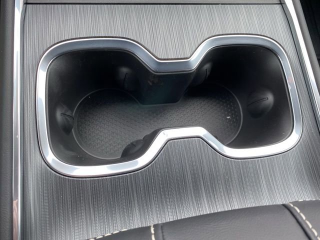 Used 2026 GMC Acadia Elevation w/ Elevation Premium Package image 27