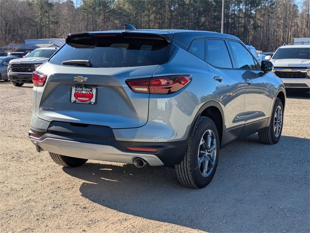 New 2026 Chevrolet Blazer LT image 2