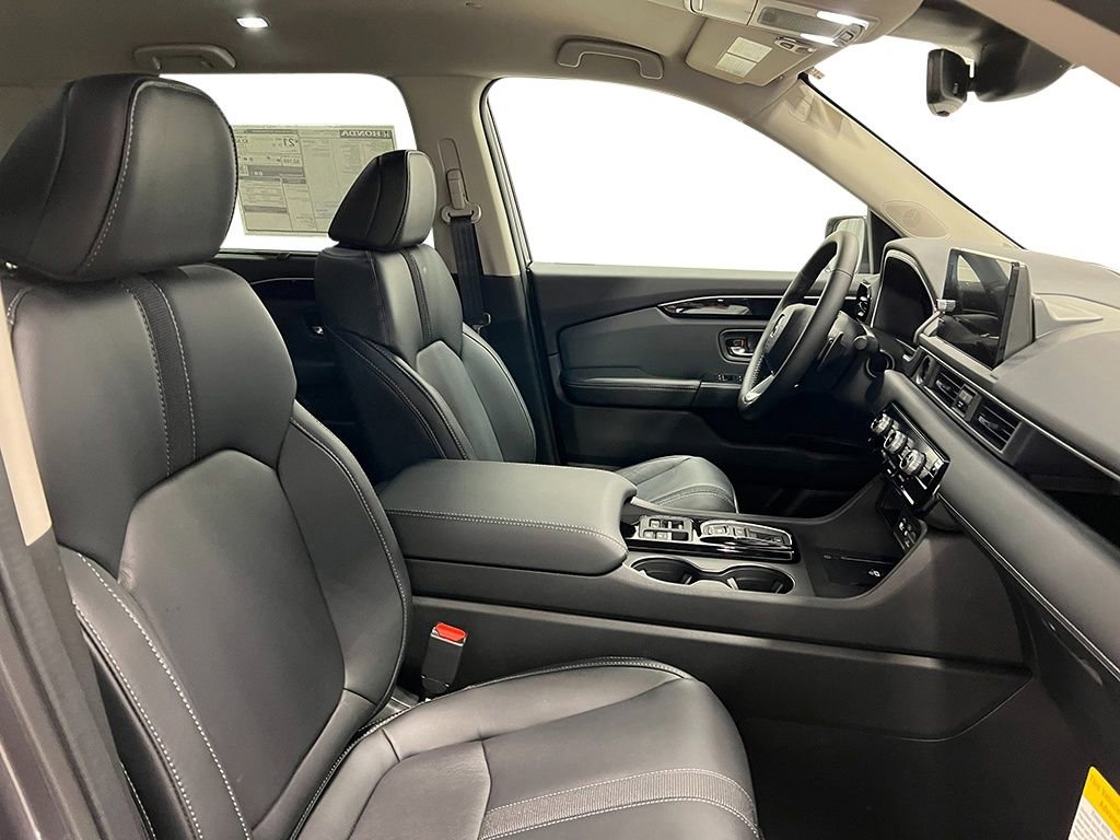 New 2025 Honda Pilot EX-L image 38