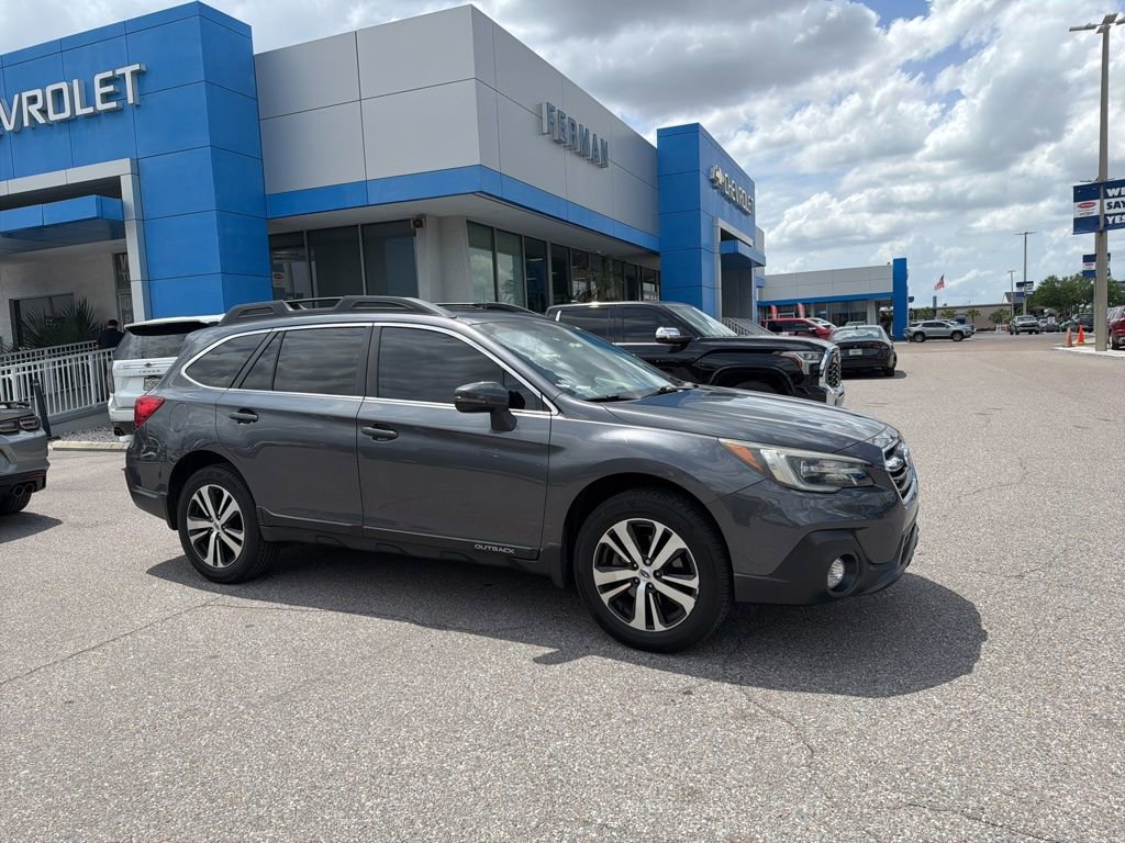 Used 2018 Subaru Outback 2.5i Limited image 6