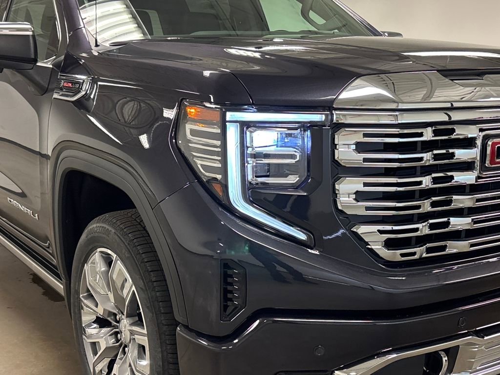 New 2026 GMC Sierra 1500 Denali w/ Denali Reserve Package image 4