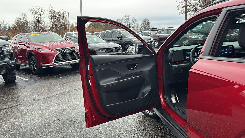 Used 2025 Hyundai Kona N Line S image 11