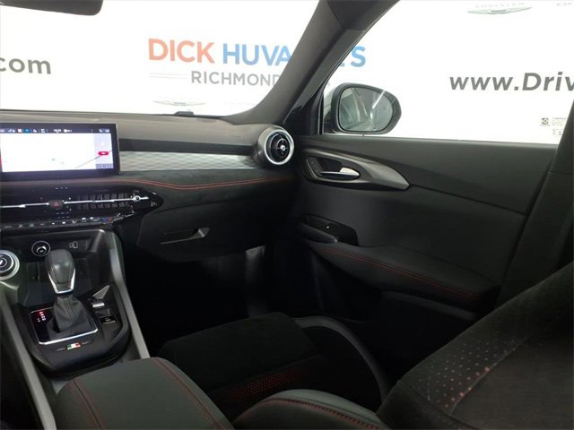 Used 2024 Alfa Romeo Tonale Veloce w/ Active Assist Package image 14