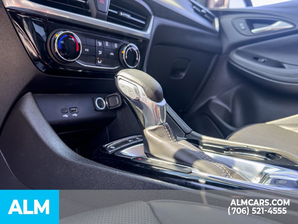 Used 2024 Buick Encore GX Sport Touring image 26