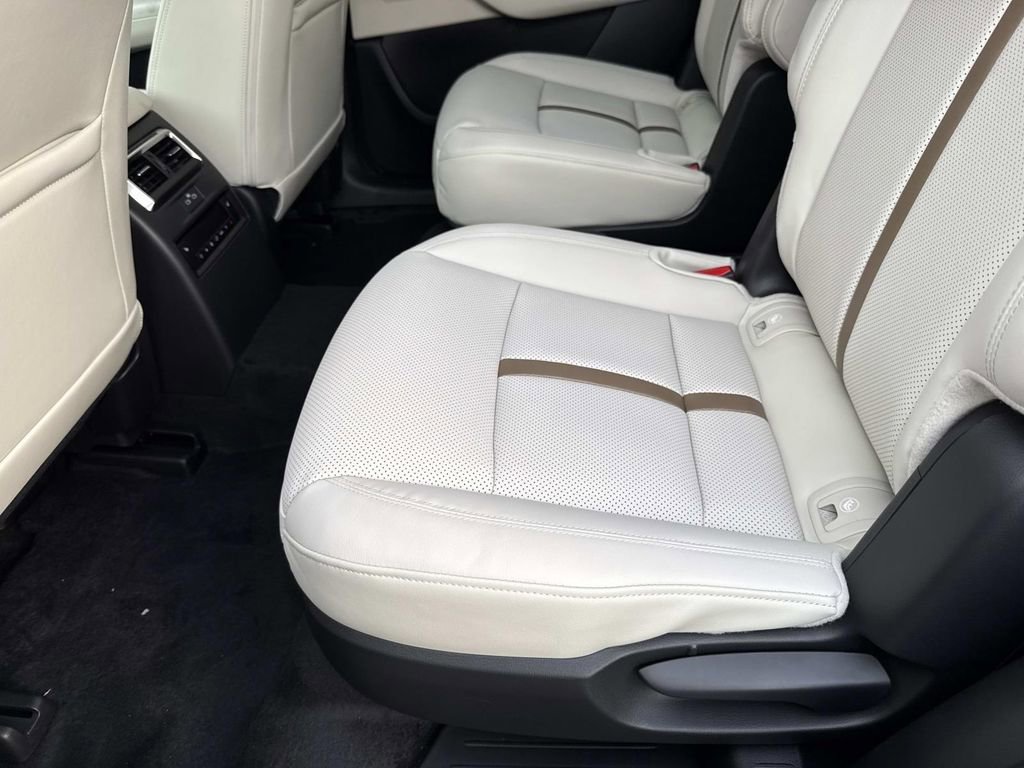 New 2026 MAZDA CX-90 3.3 Turbo w/ Premium Plus Pkg image 19