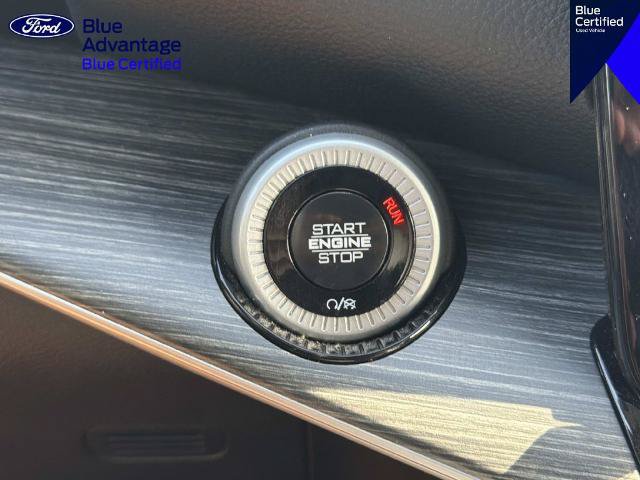 Used 2024 Jeep Wagoneer Series II AWD/4WD image 32