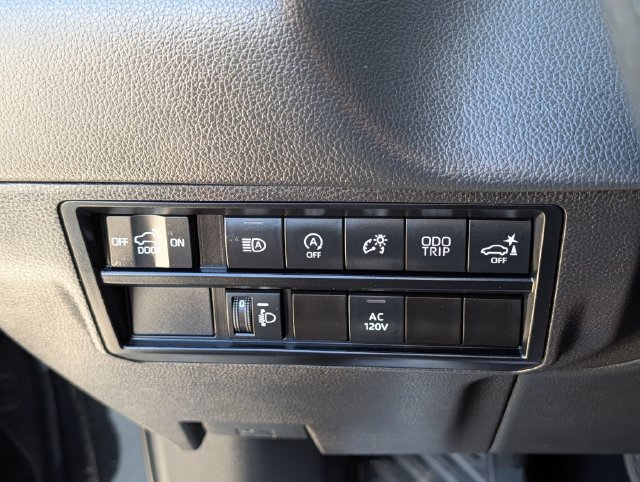 Used 2024 Toyota Tundra Limited w/ Power Package AWD/4WD image 23