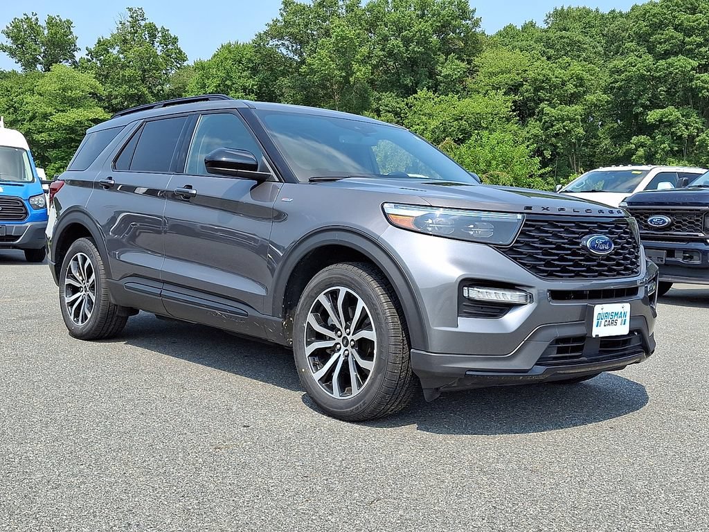 Used 2023 Ford Explorer ST-Line w/ Class IV Trailer Tow Package AWD/4WD image 1