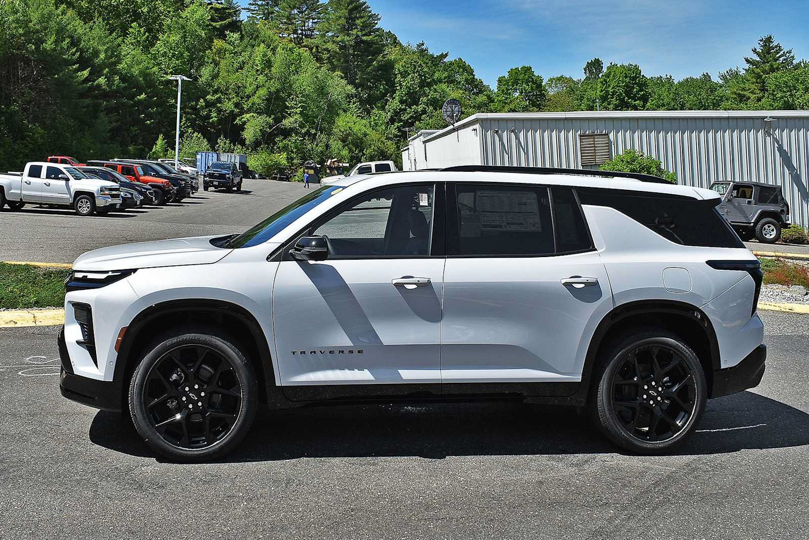 New 2026 Chevrolet Traverse RS AWD/4WD image 4