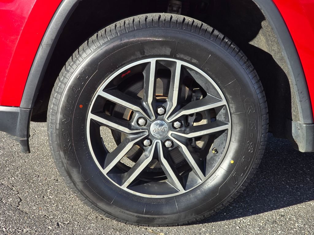 Used 2017 Jeep Grand Cherokee Trailhawk image 20