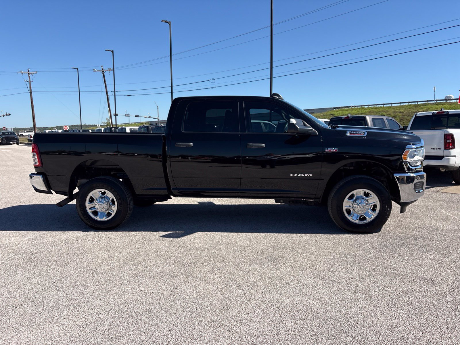 Used 2022 RAM 2500 Tradesman AWD/4WD image 7