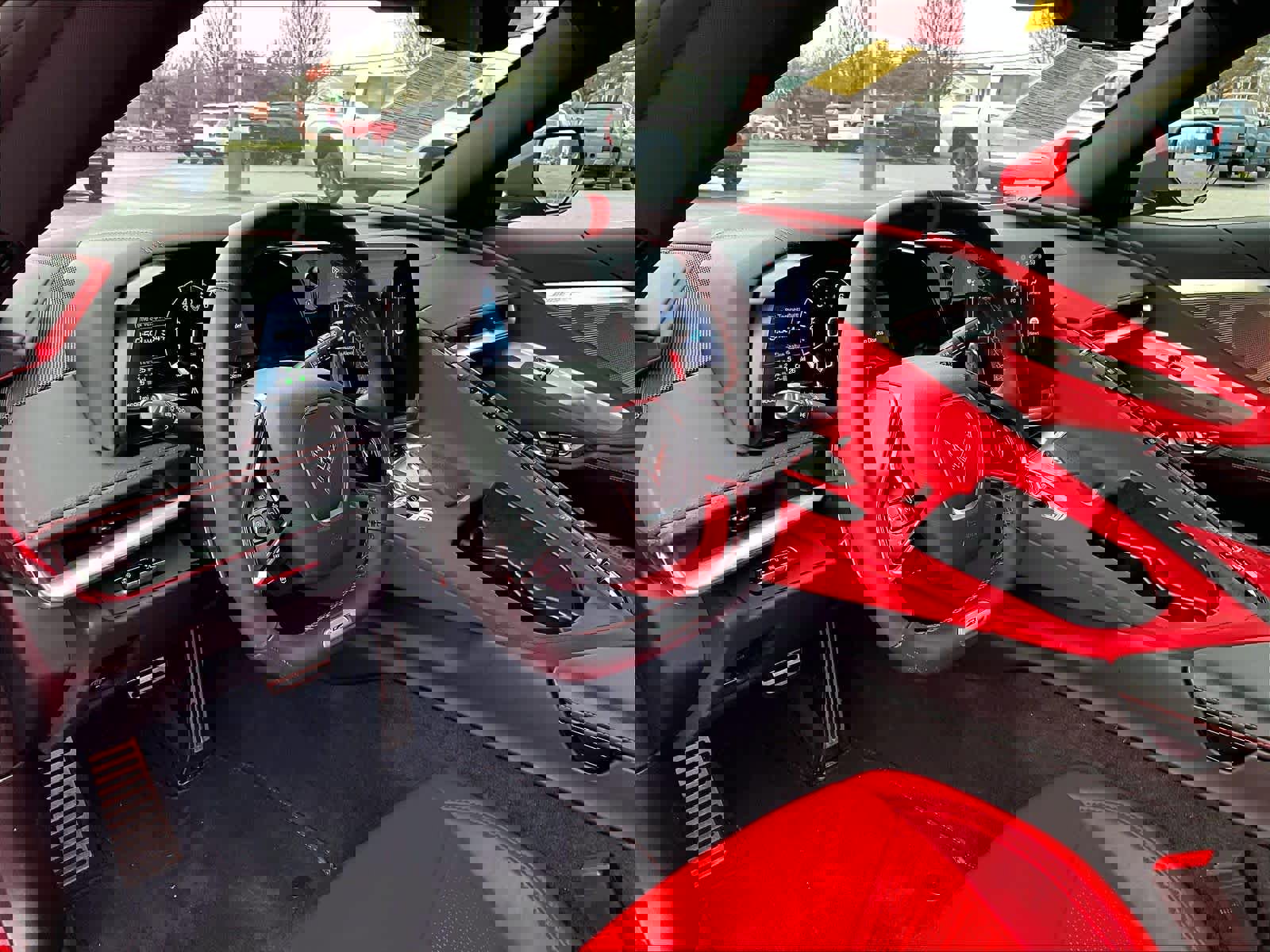 Used 2024 Chevrolet Corvette Z06 RWD image 8