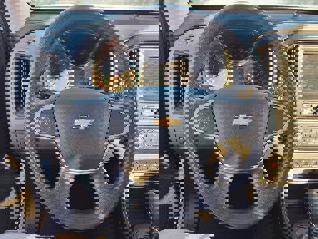 Used 2022 Chevrolet Colorado W/T w/ WT Convenience Package image 8