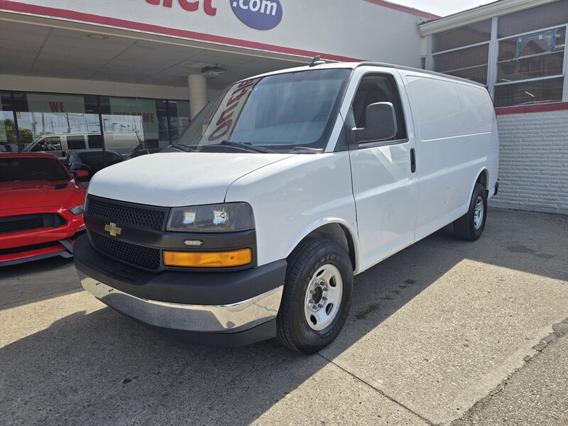 Used 2019 Chevrolet Express 2500 w/ Driver Convenience Package RWD image 1