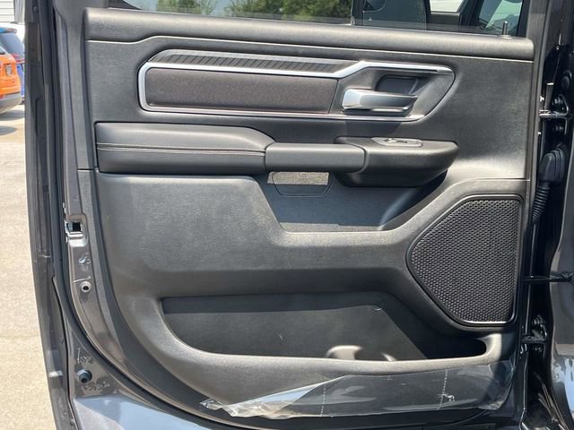 New 2026 RAM 1500 4x4 Crew Cab image 13